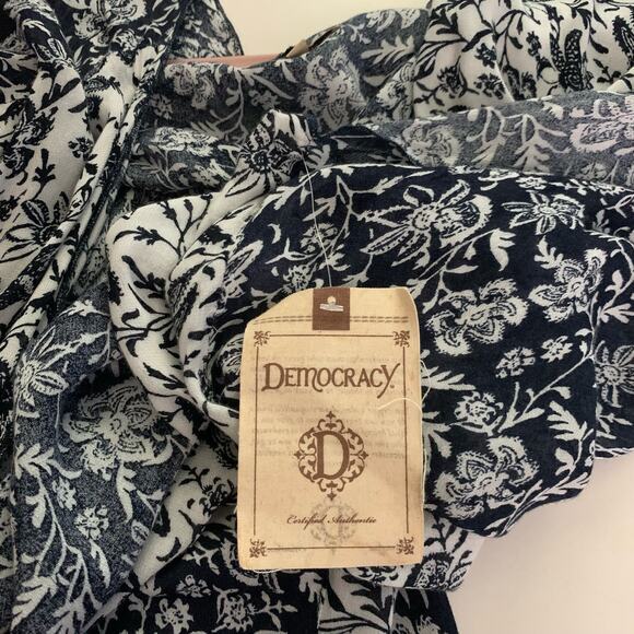 DEMOCRACY Navy Blue Floral Fringe Short Sleeve Kimono Size‎ Medium - NWT - Picture 11 of 11
